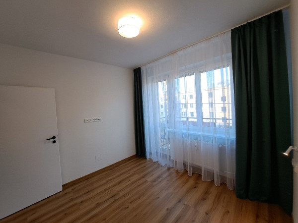 2+1 Ostrava - Poruba, Žilinská